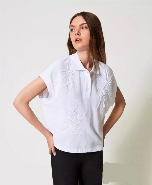 Camiseta polo con bordado - Imagen 2