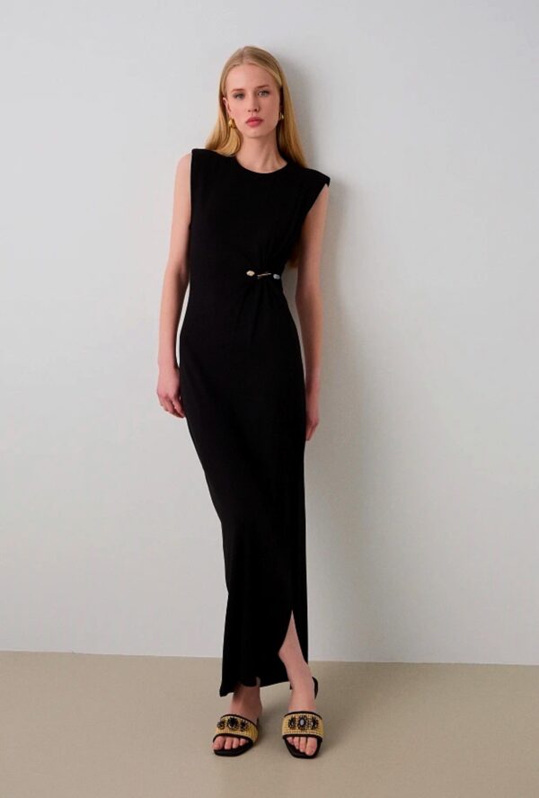 Vestido negro con cut-out - Imagen 2
