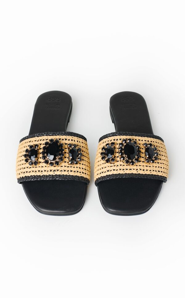 Sandalias con pedrería