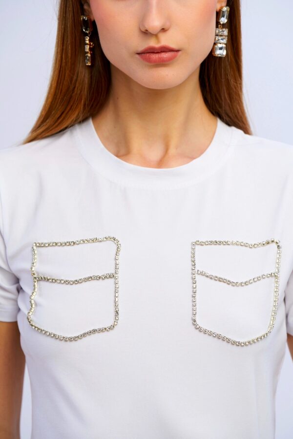 Camiseta con bolsos strass