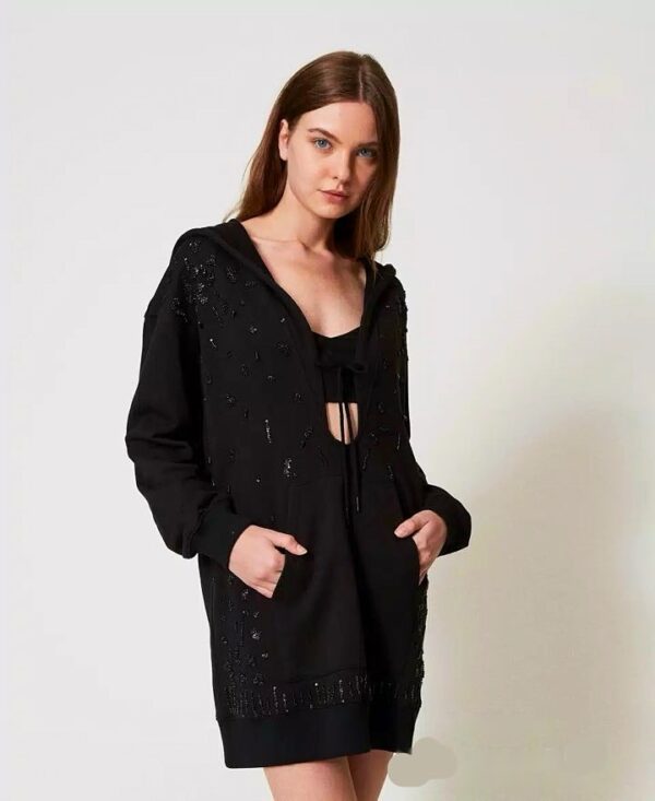 Vestido de felpa con lentejuelas