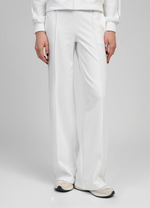 Pantalón blanco con strass en los laterales