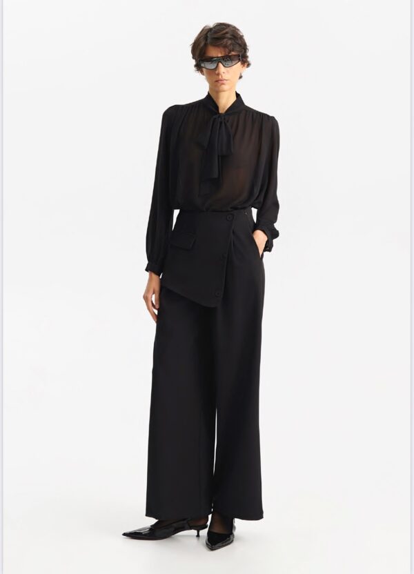 Blusa con lazo - Imagen 3