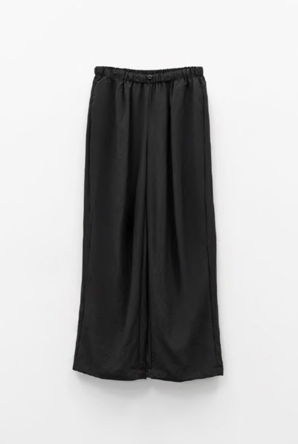Pantalón negro técnico