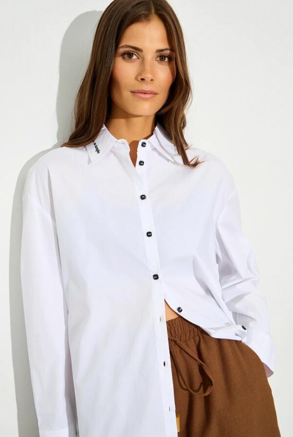 Camisa con bordado trasero - Imagen 4