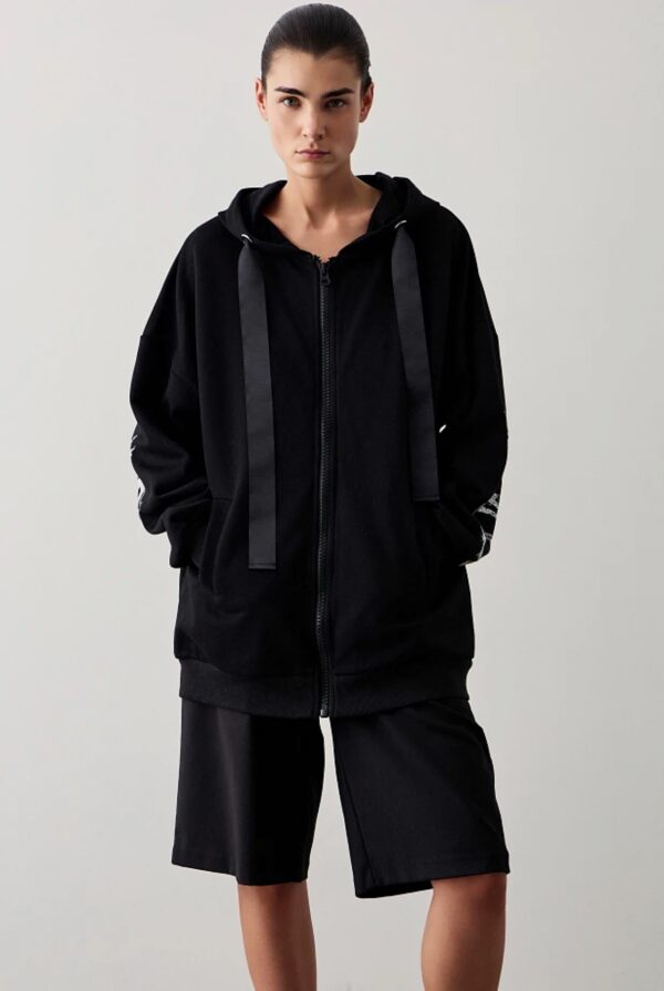 Chaqueta con capucha - Imagen 2