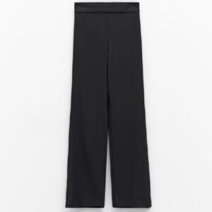Pantalón negro recto