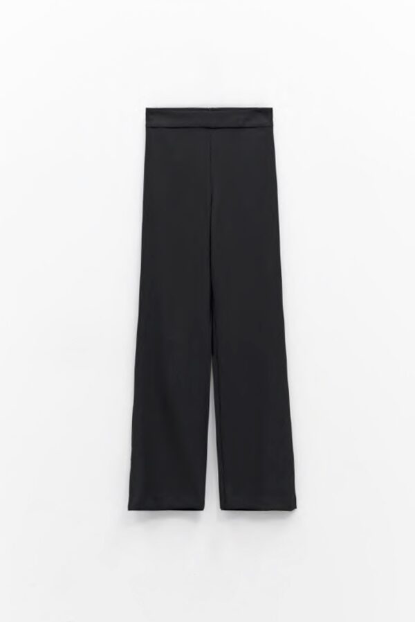 Pantalón negro recto