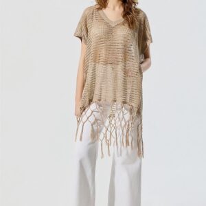 Poncho dorado con flecos